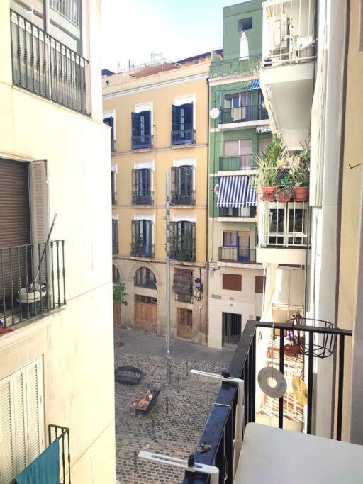 Charming & Spacious Apartment In Historic Centre & Short Walk To Beach Alicante Exteriér fotografie
