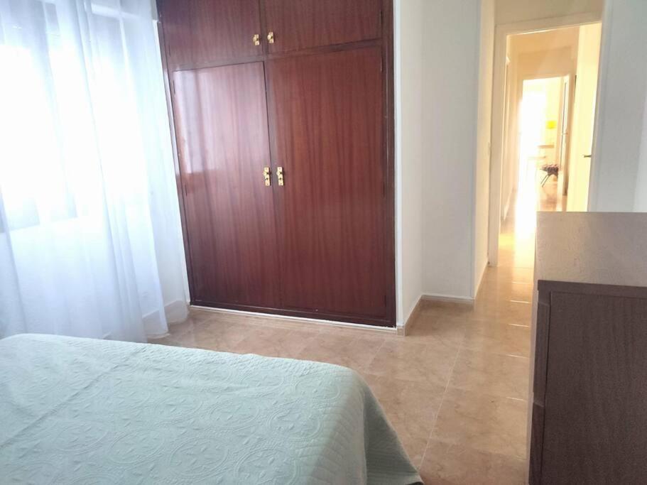 Charming & Spacious Apartment In Historic Centre & Short Walk To Beach Alicante Exteriér fotografie